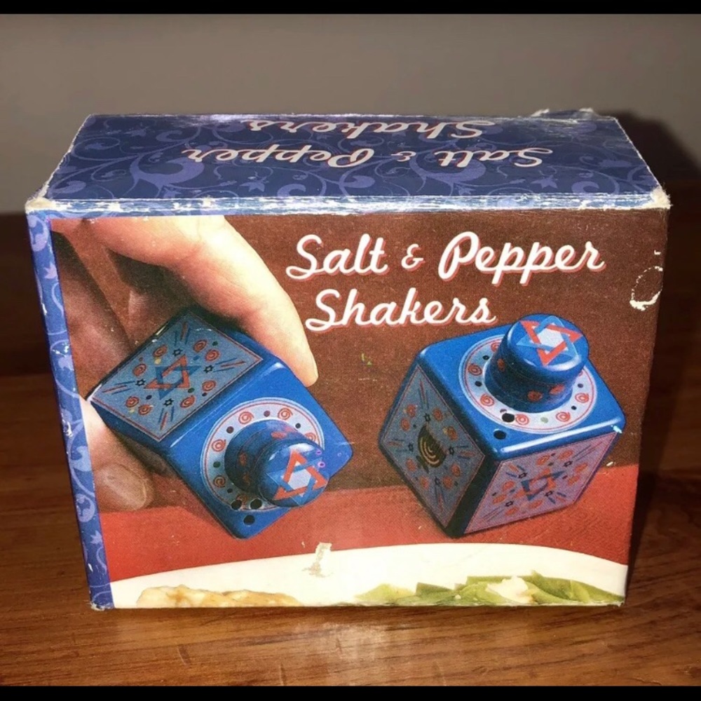 Dreidel Salt Pepper Hanukkah Jewish Decorations